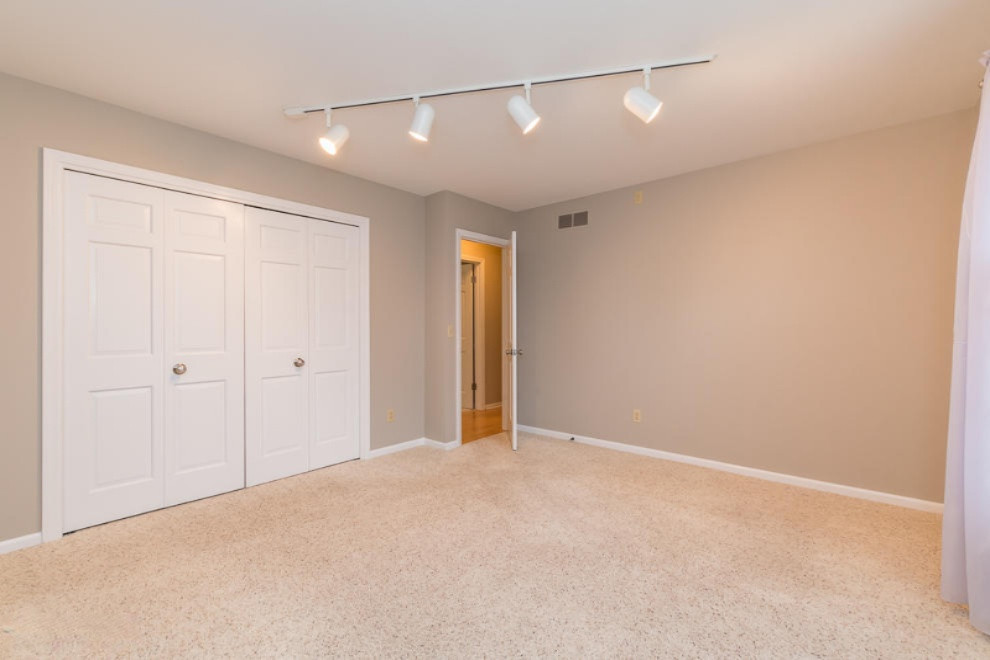 4311 Old Colony Road Kalamazoo, MI 49008 - Photo 26 of 52 RN5_8086