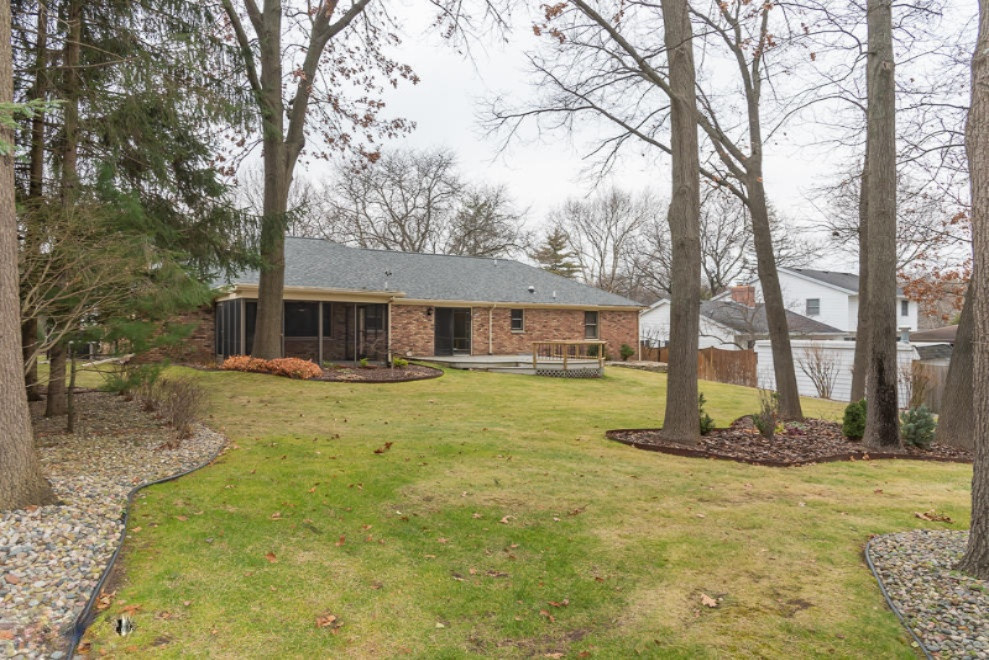 4311 Old Colony Road Kalamazoo, MI 49008 - Photo 47 of 52 DSC_9913