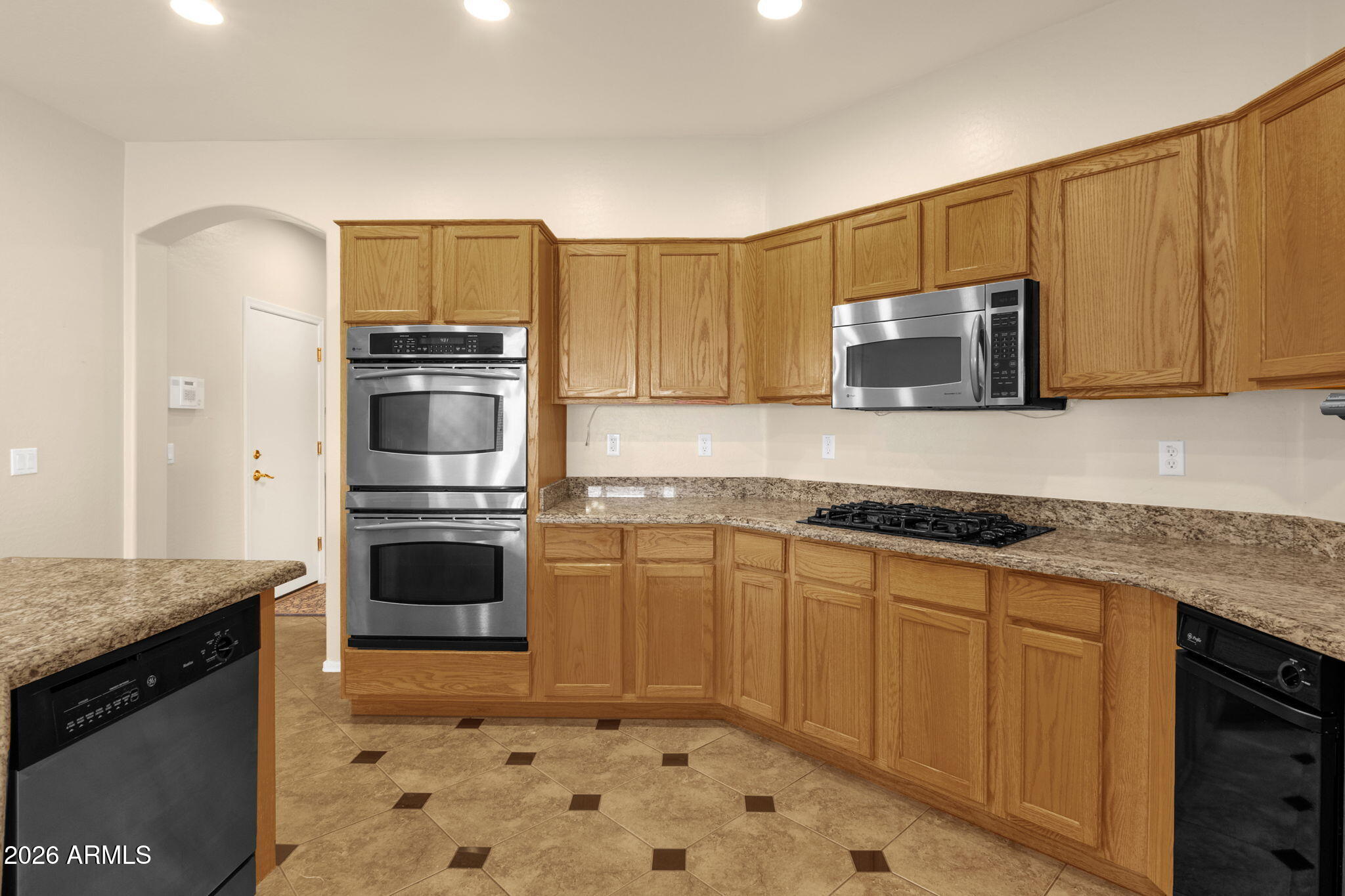 3334 East Hopkins Road Gilbert, AZ 85295 - Photo 21 of 61 Stainless Steel Appliances