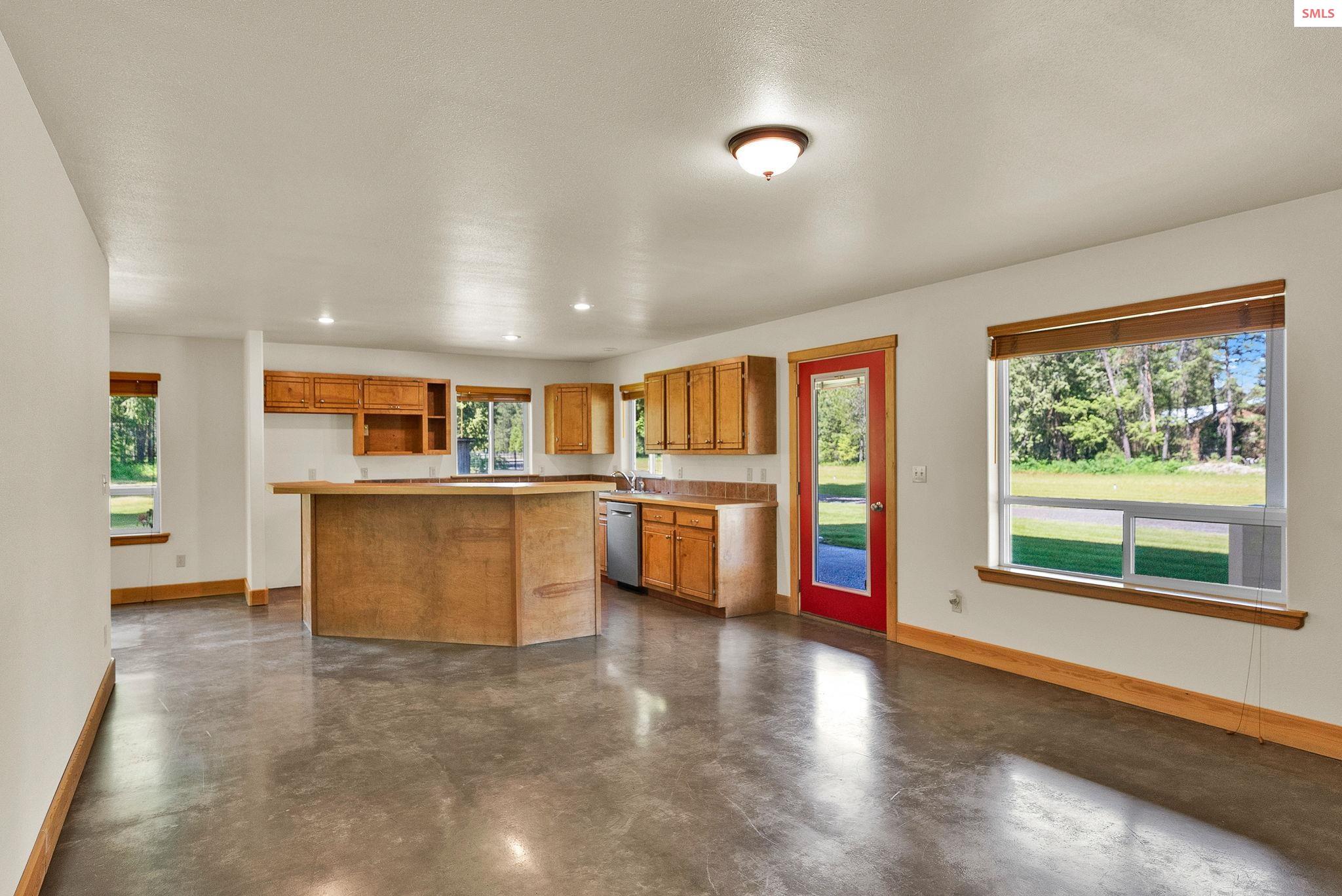 551 Star Road Moyie Springs, ID 83845 - Photo 6 of 86 Gallery Image 6