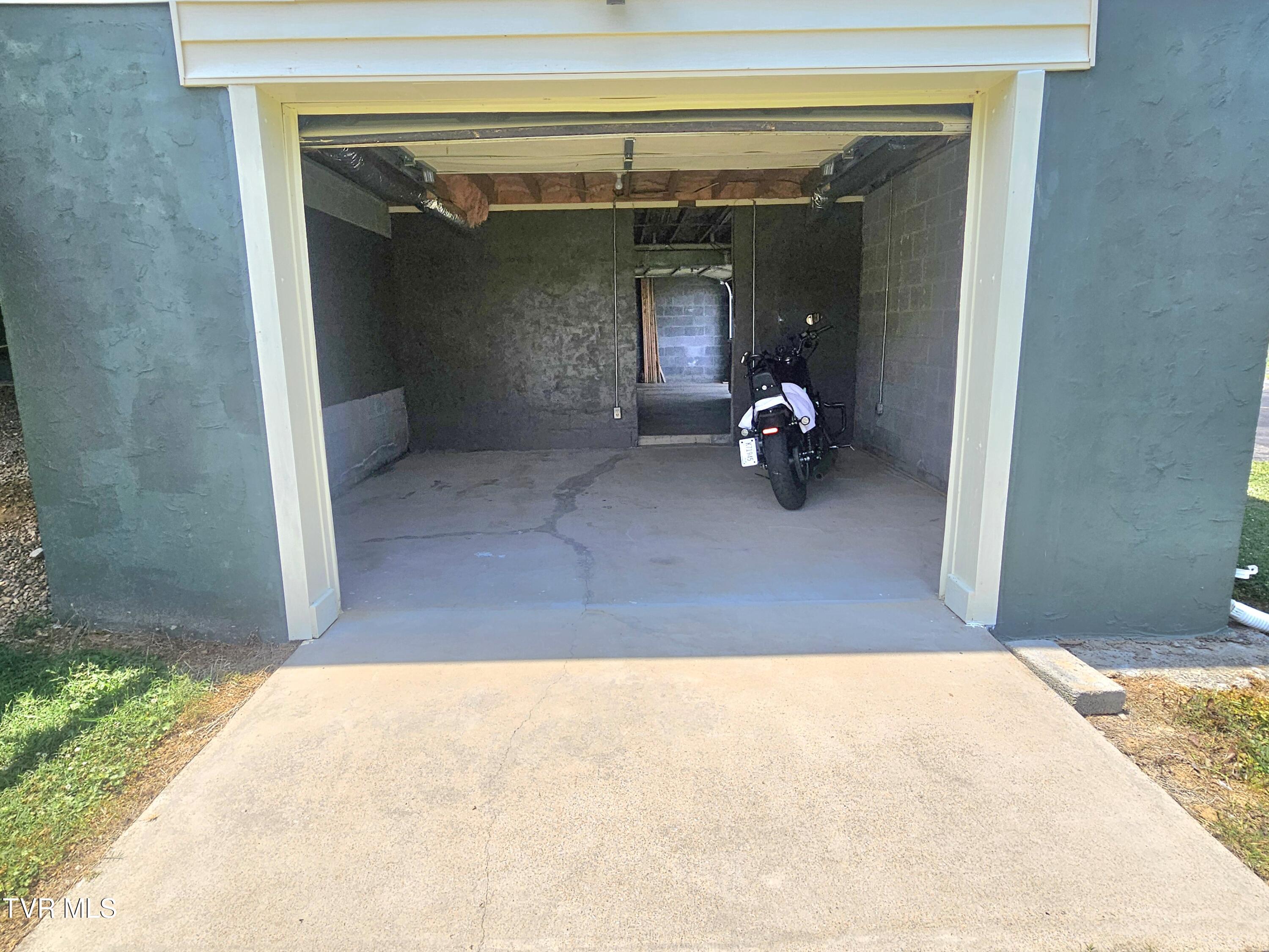 1037 West Vann Road Greeneville, TN 37743 - Photo 48 of 48 1000006173