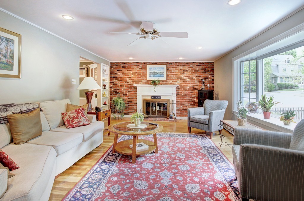 198 Boston Rock Road Melrose, MA 02176 - Photo 3 of 25 Gallery Image 3