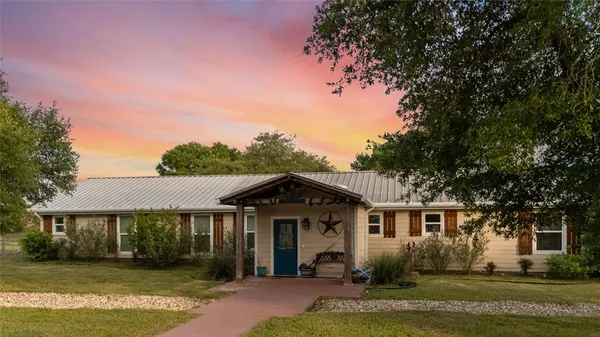$2,975,000 | 20131 China Spring Road, Valley Mills, TX 76689
