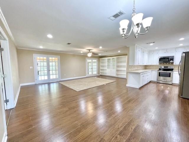 20131 China Spring Road Valley Mills, TX 76689 - Photo 22 of 40 Guest House main living and kitchen