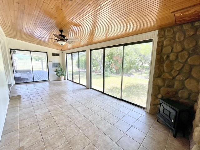 20131 China Spring Road Valley Mills, TX 76689 - Photo 23 of 40 Guest House enclosed patio