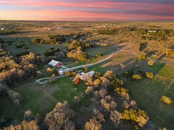 $2,975,000 | 20131 China Spring Road, Valley Mills, TX 76689