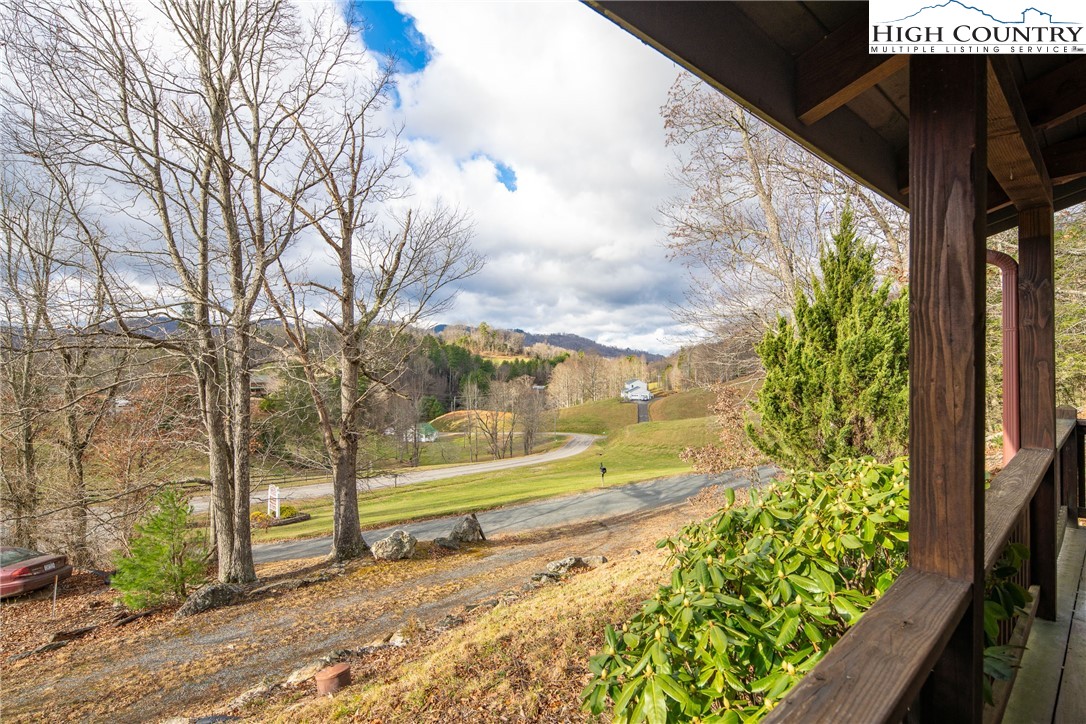 130 Timber Ridge Road Sugar Grove, NC 28679 - Photo 5 of 34