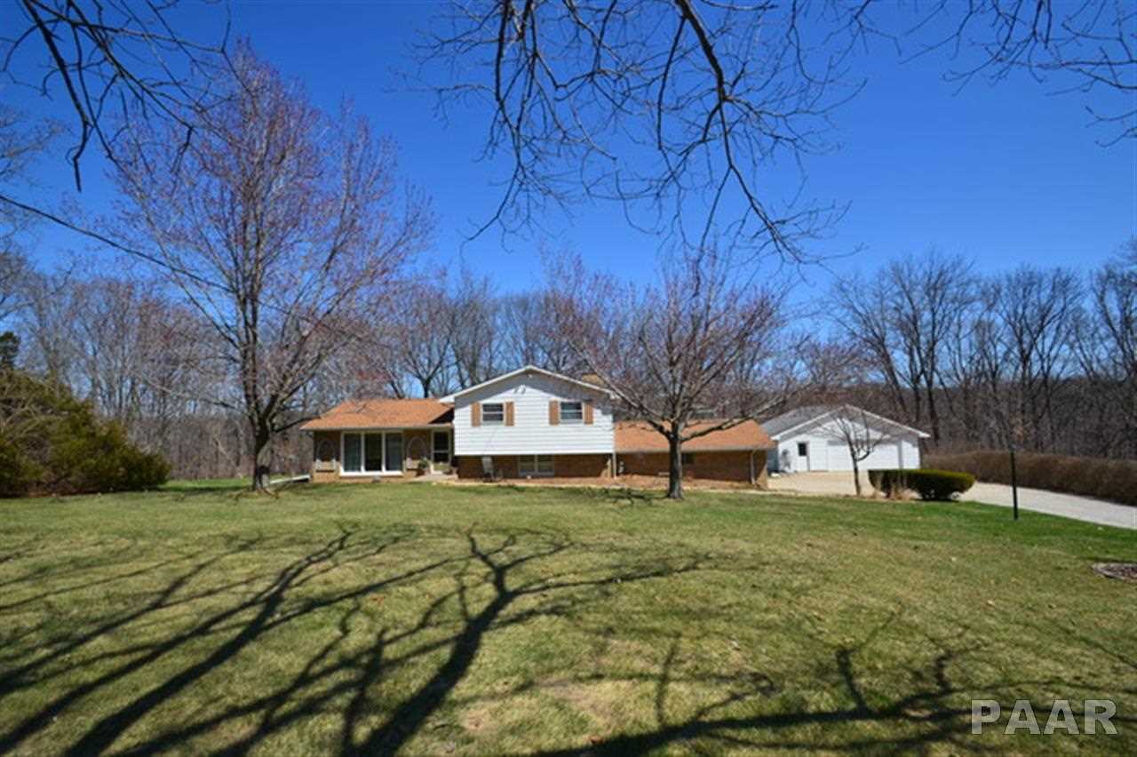 1236 North Rim Road East Peoria, IL 61611 - Photo 1 of 28 Gallery Image 1
