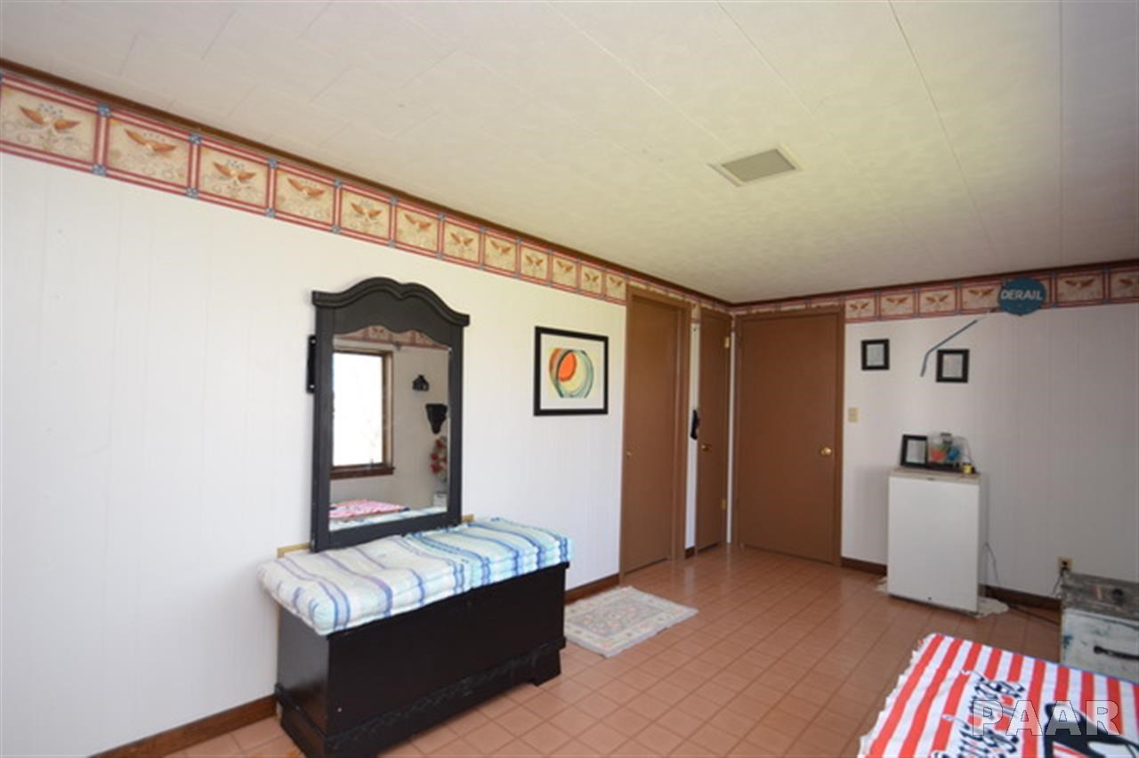 1236 North Rim Road East Peoria, IL 61611 - Photo 18 of 28 Gallery Image 18