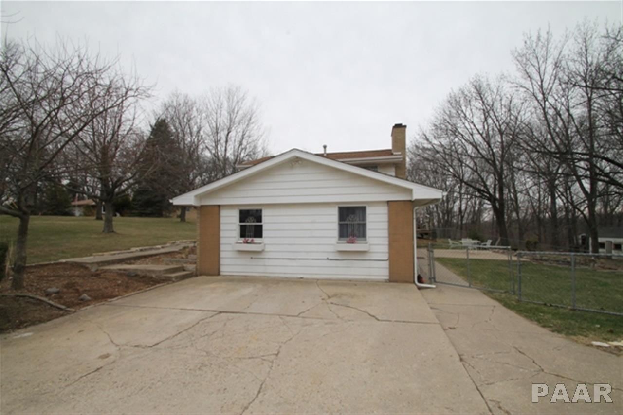 1236 North Rim Road East Peoria, IL 61611 - Photo 27 of 28 Gallery Image 27