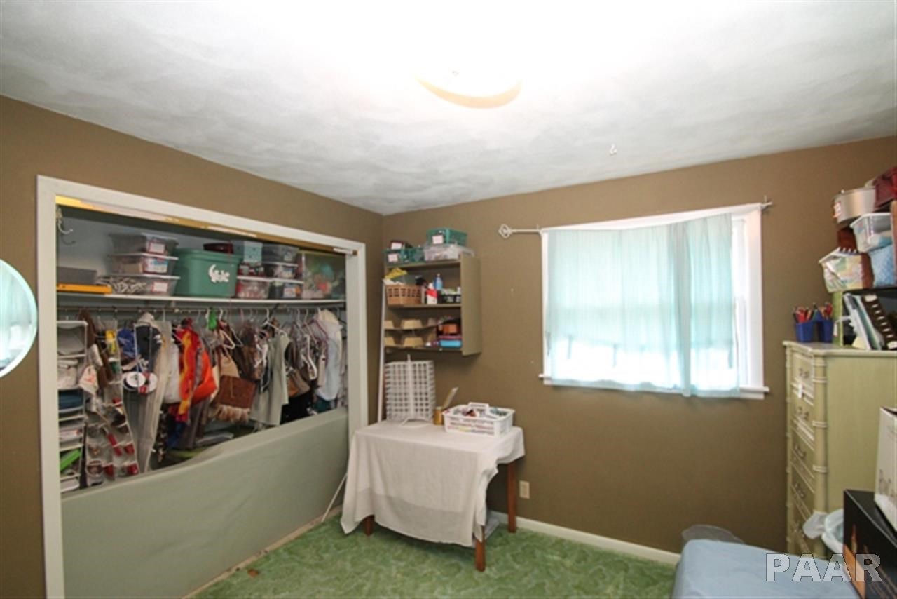 1236 North Rim Road East Peoria, IL 61611 - Photo 10 of 28 Gallery Image 10