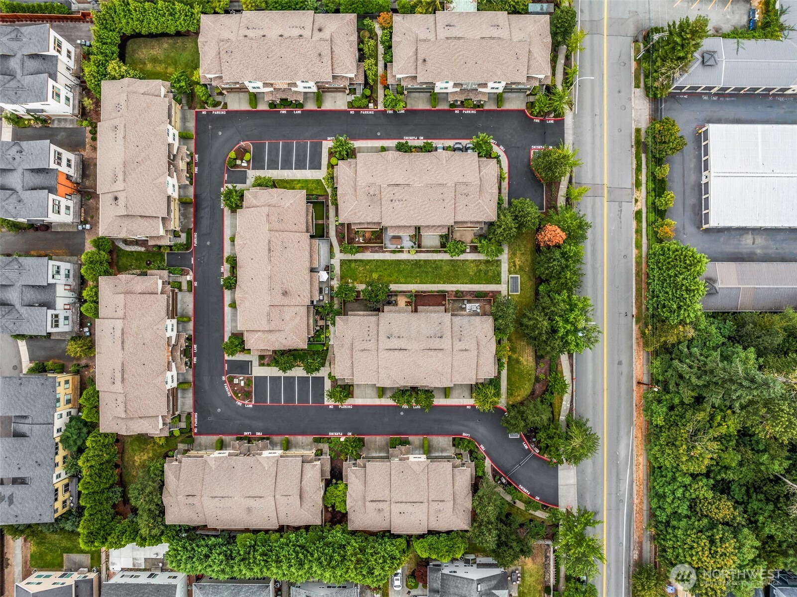 4660 Northeast 3rd Court, Unit J3 Renton, WA 98059 - Photo 25 of 33