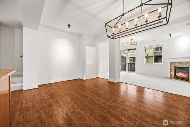 $720,000 | 4660 Northeast 3rd Court, Unit J3, Renton, WA 98059