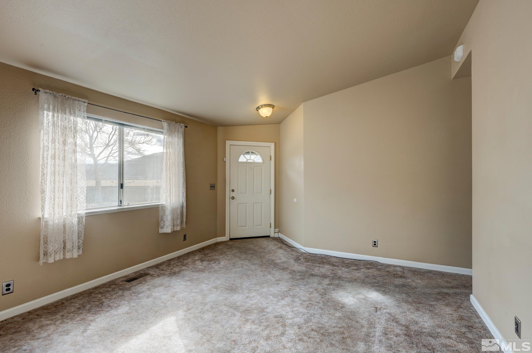 1746 Duke Road Carson City, NV 89701 - Photo 14 of 31 Photo 14