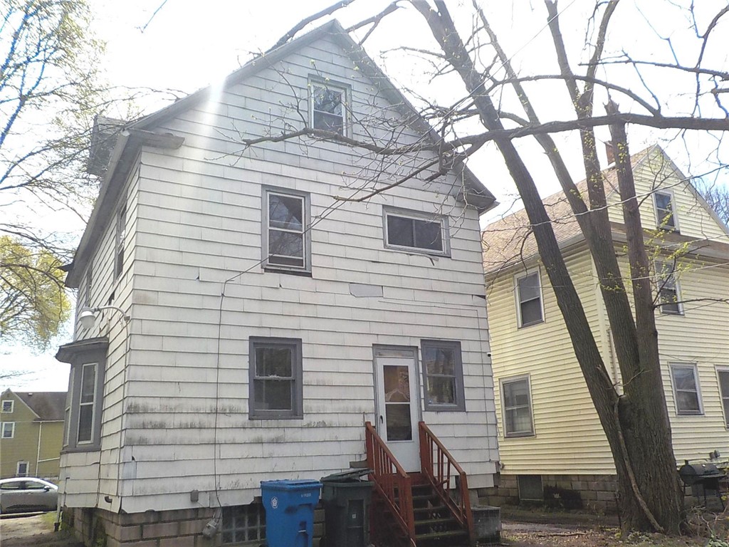 370 Cottage Street Rochester, NY 14611 - Photo 3 of 16