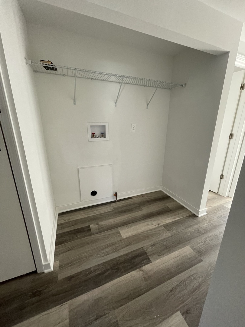 239 Blackthorn Road Matteson, IL 60443 - Photo 3 of 13 Gallery Image 3