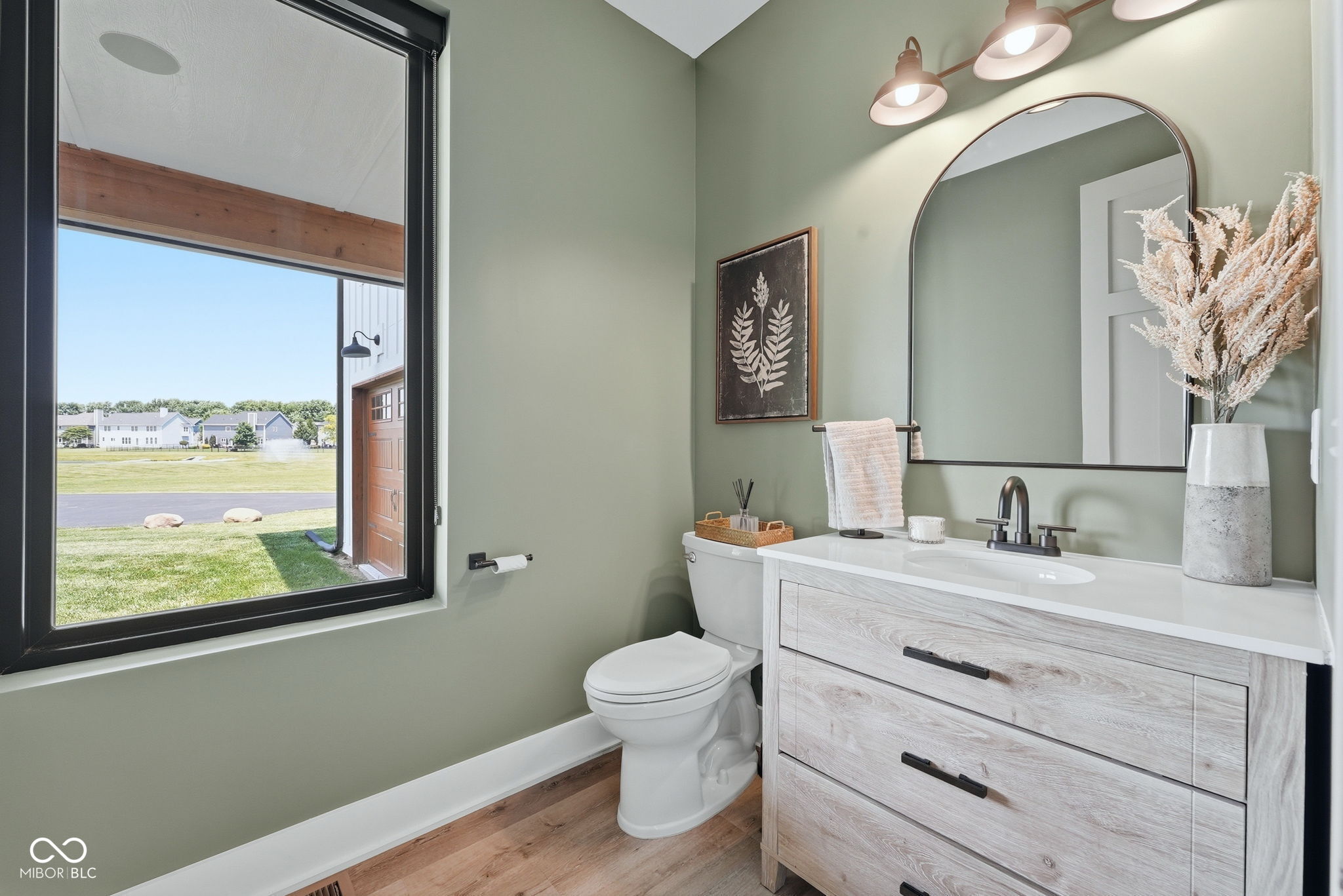 12352 Hoosier Road Fishers, IN 46037 - Photo 15 of 48 Gallery Image 15