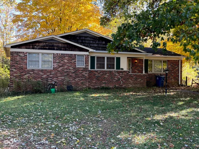 $349,000 | 8050 Murphy Court, Indianapolis, IN 46256