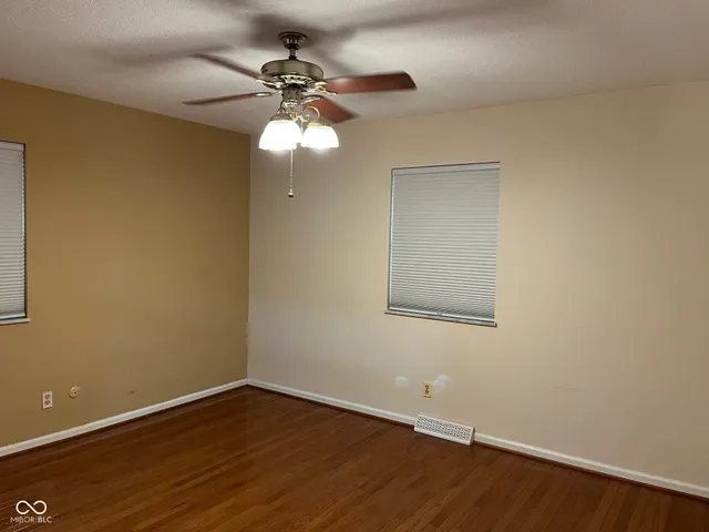 $349,000 | 8050 Murphy Court, Indianapolis, IN 46256