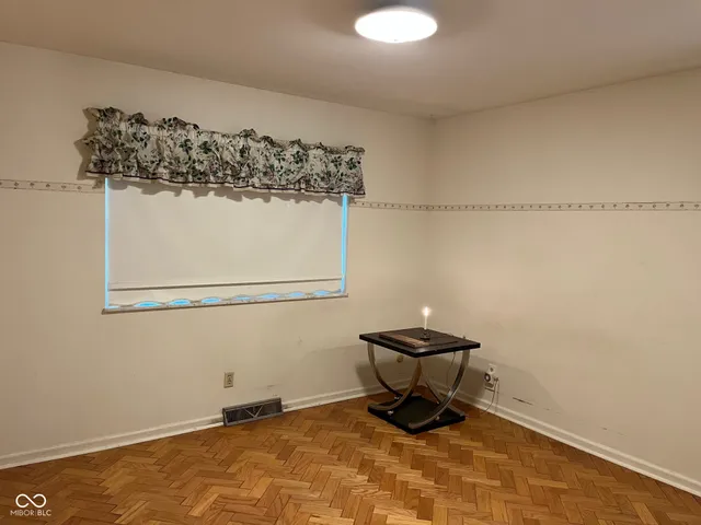 $349,000 | 8050 Murphy Court, Indianapolis, IN 46256