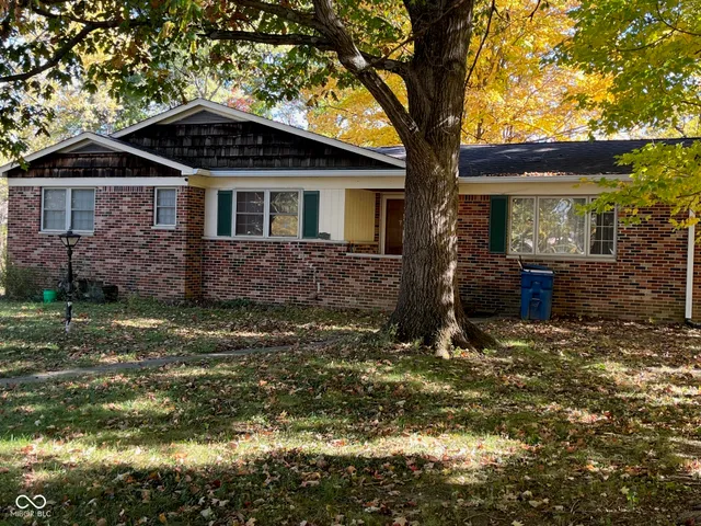 $349,000 | 8050 Murphy Court, Indianapolis, IN 46256