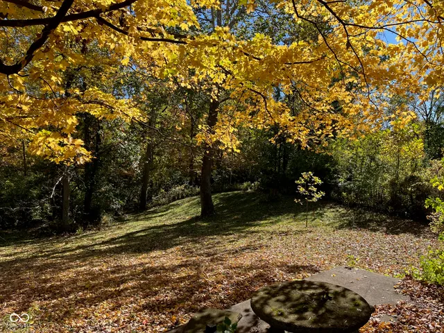 $349,000 | 8050 Murphy Court, Indianapolis, IN 46256