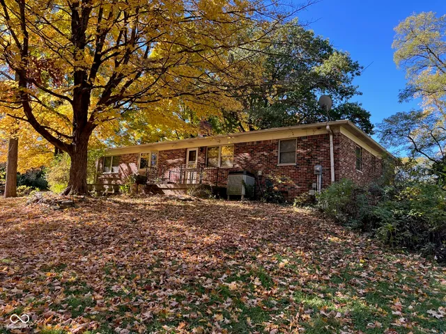 $349,000 | 8050 Murphy Court, Indianapolis, IN 46256