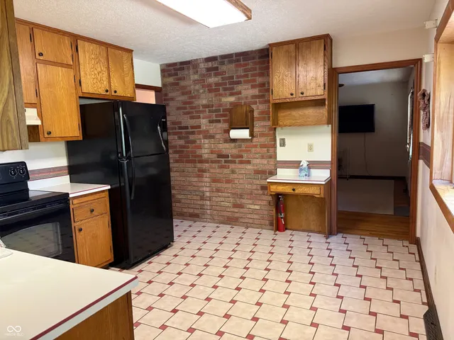 $349,000 | 8050 Murphy Court, Indianapolis, IN 46256