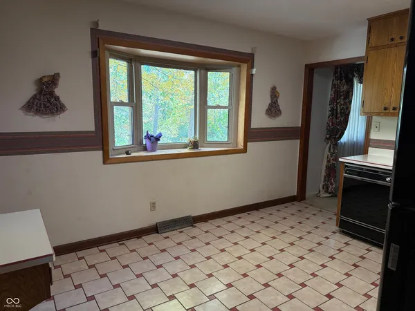 $344,000 | 8050 Murphy Court, Indianapolis, IN 46256