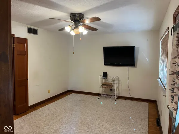 $344,000 | 8050 Murphy Court, Indianapolis, IN 46256