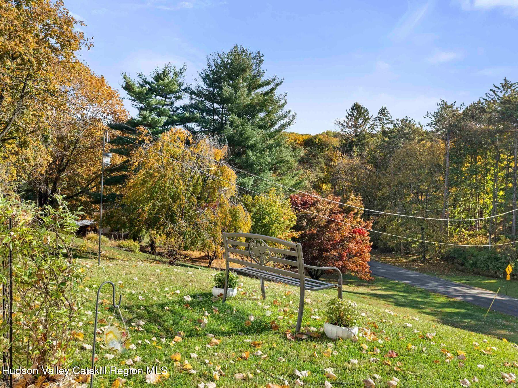 29 Hapeman Hill Road Red Hook, NY 12571 - Photo 10 of 63 photo_online_009