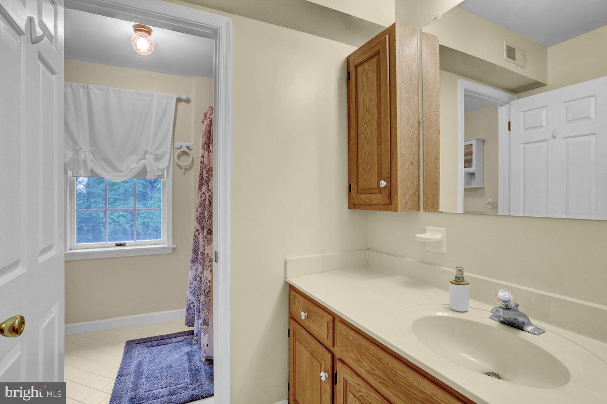 198 Bard Road Pottstown, PA 19465 - Photo 31 of 64 Full bathroom second floor