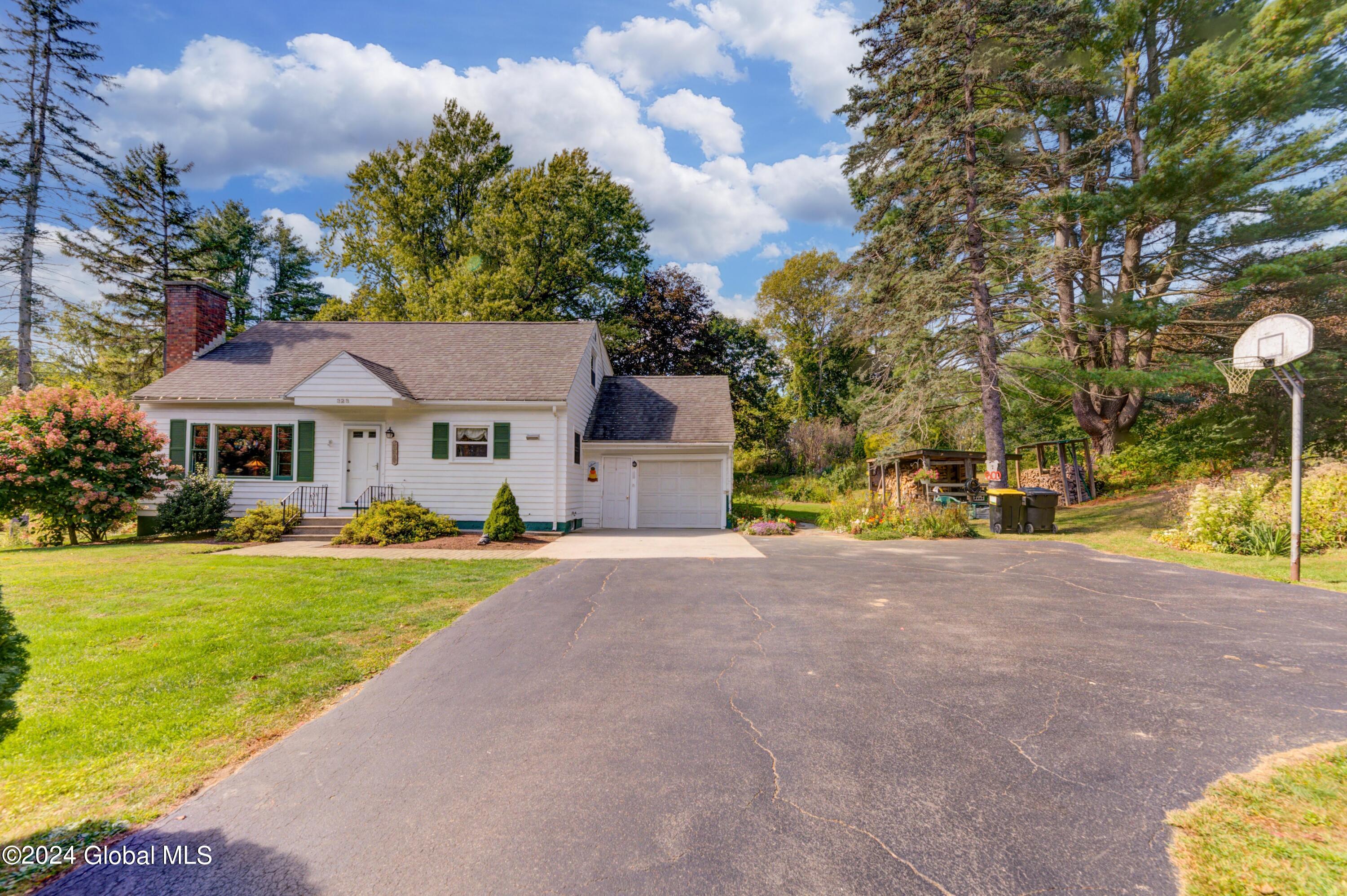 323 Dunnsville Road Rotterdam, NY 12306 - Photo 3 of 56 Exterior Front with Driveway