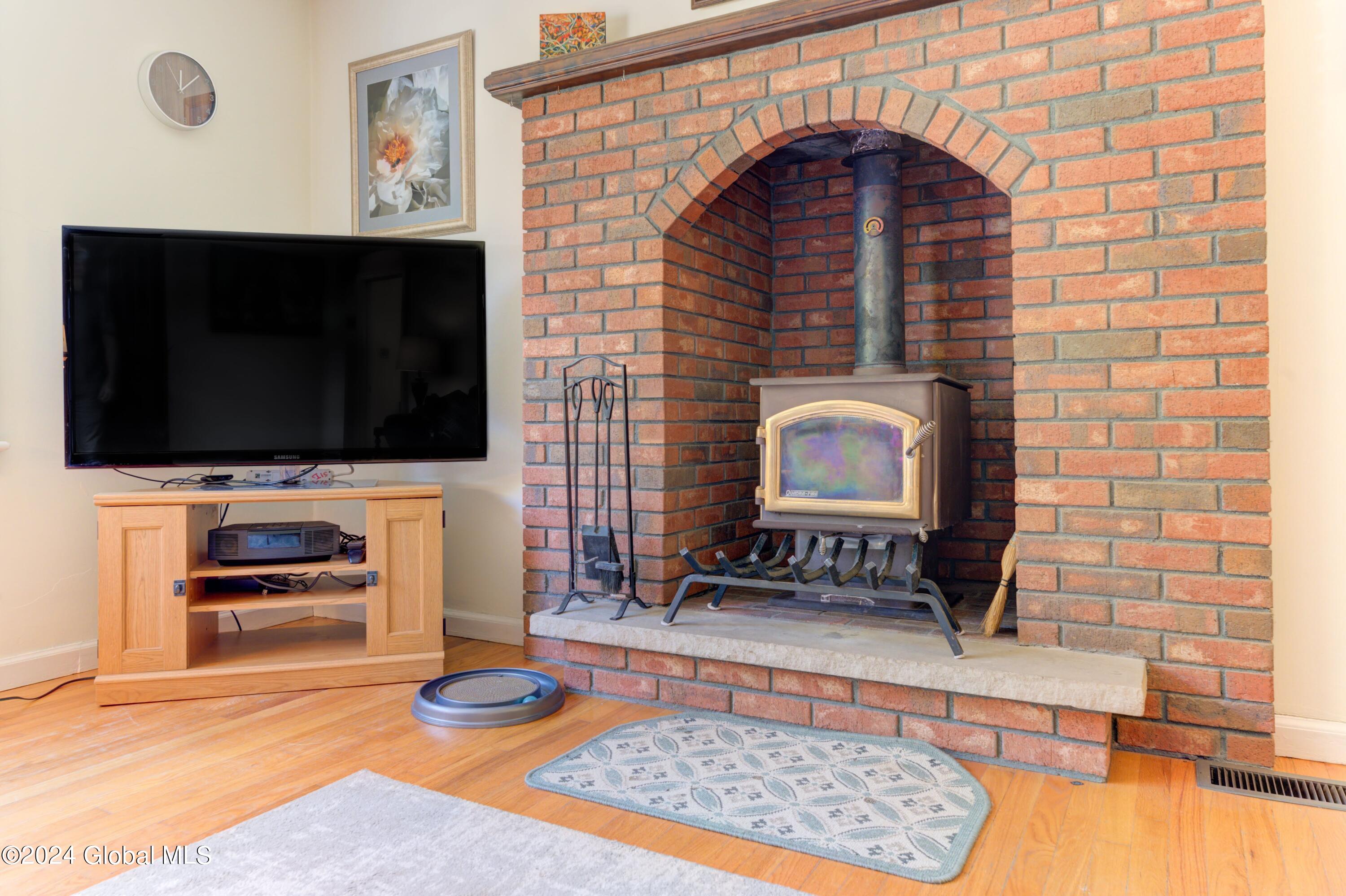 323 Dunnsville Road Rotterdam, NY 12306 - Photo 38 of 56 Wood Stove