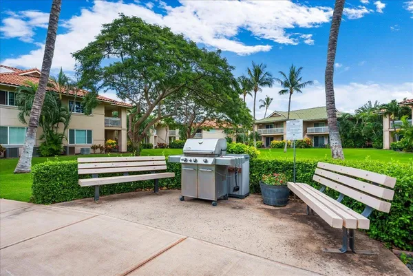$1,170,000 | 16 Kai Makani Loop, Unit D201, Kihei, HI 96753