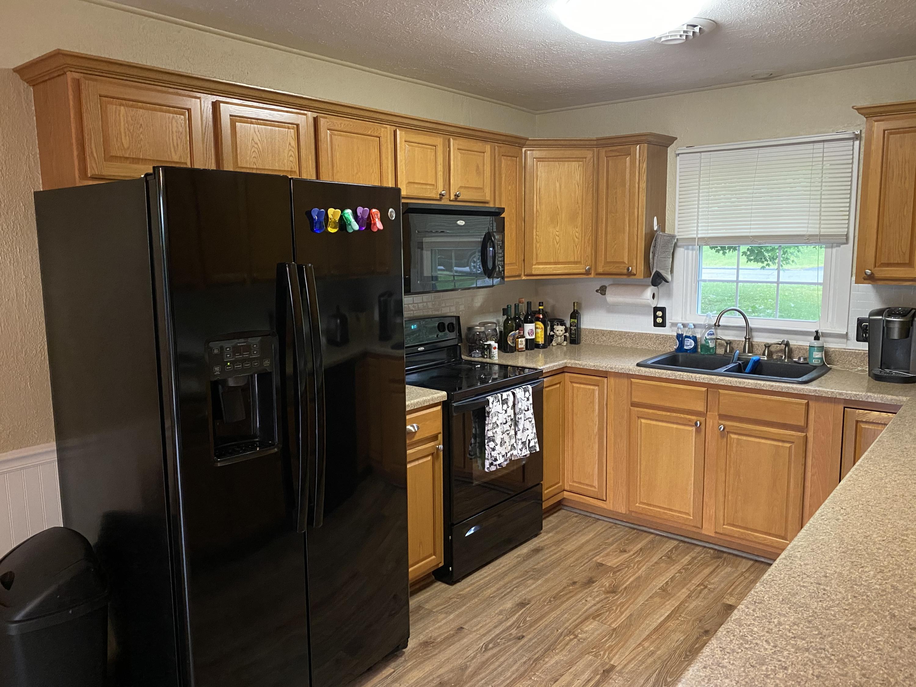 30 Spring Valley Road Bristol, VA 24201 - Photo 11 of 40 12
