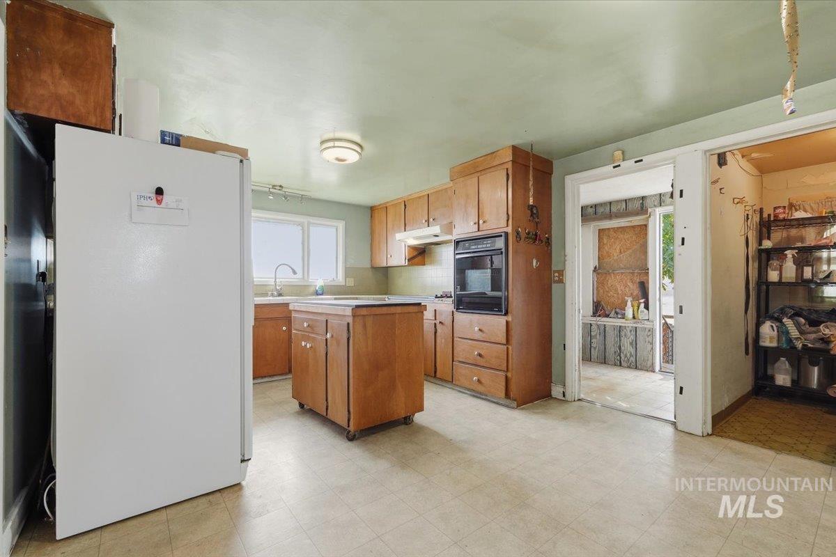 17651 Boehner Road Caldwell, ID 83607 - Photo 10 of 50 Gallery Image 10