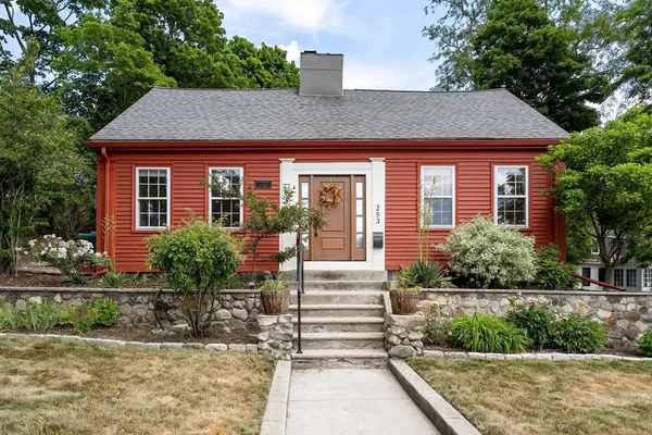 $999,000 | 253 High Street, Medford, MA 02155