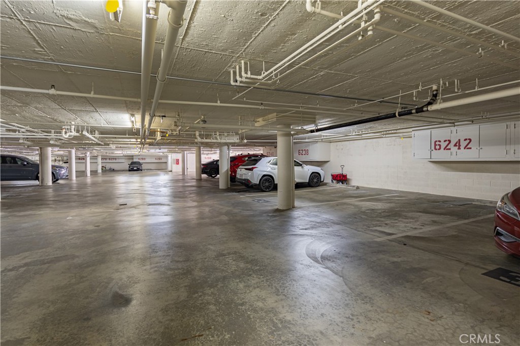 6242 Riviera Circle Long Beach, CA 90815 - Photo 23 of 29 a view of parking area