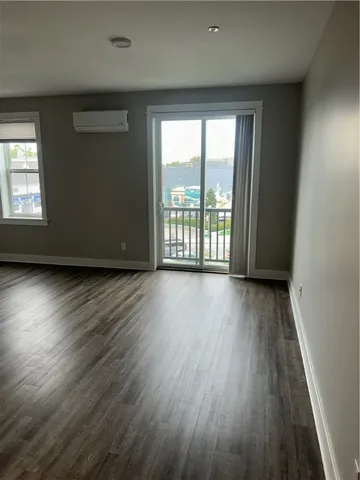 $1,900 | 128 Dean Street, Unit 302, Providence, RI 02903