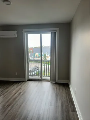 $1,900 | 128 Dean Street, Unit 302, Providence, RI 02903