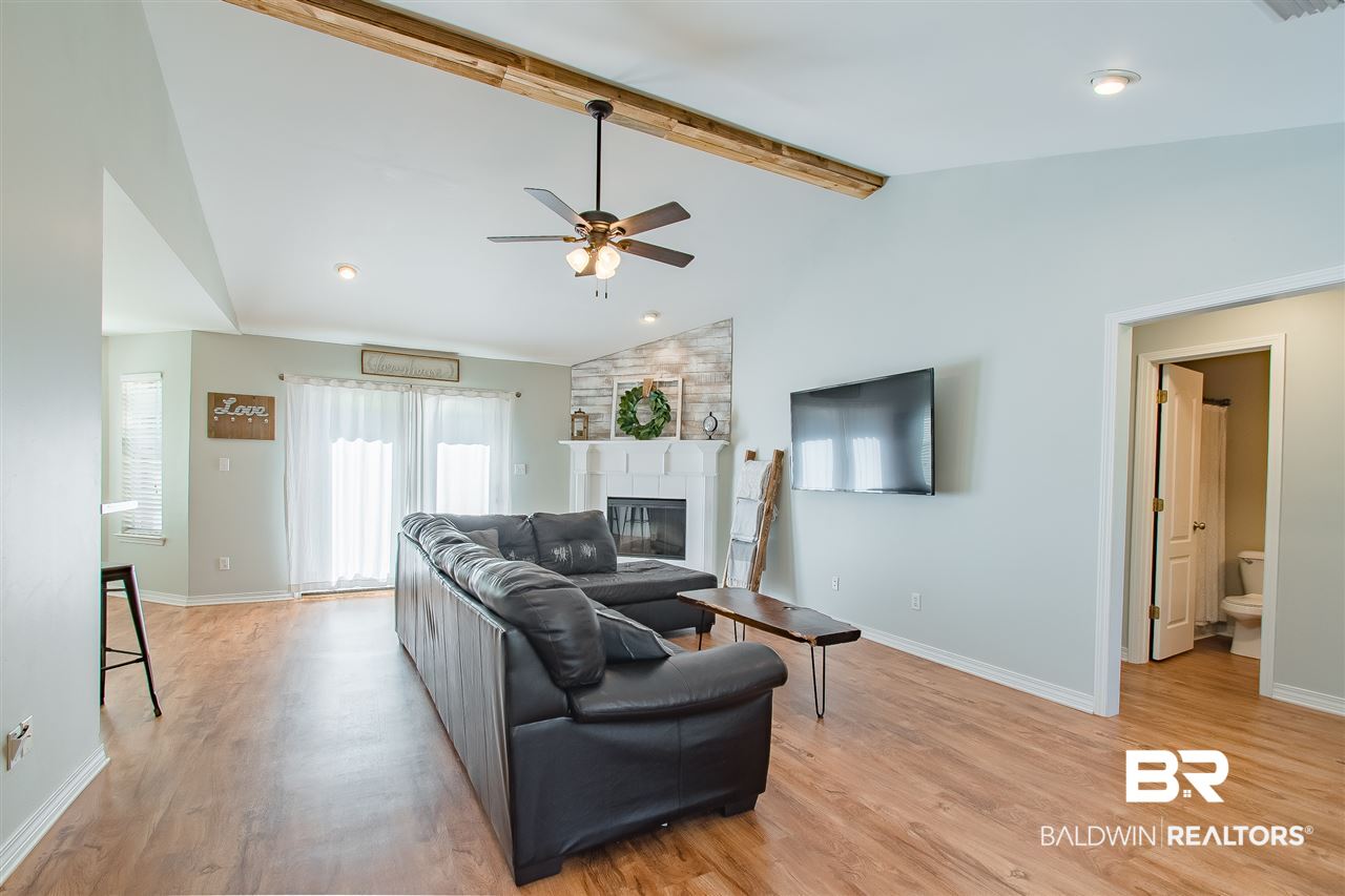 16088 2nd Avenue Silverhill, AL 36576 - Photo 7 of 33