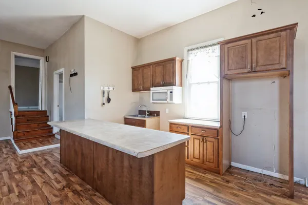 $129,900 | 714 20th Street, East Moline, IL 61244