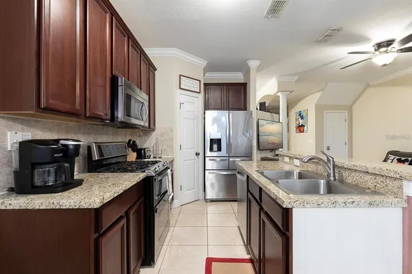 $2,400 | 7596 Assembly Lane, Kissimmee, FL 34747