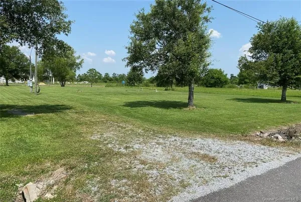 $64,500 | 7805 Acadian Lane, Lake Charles, LA 70607