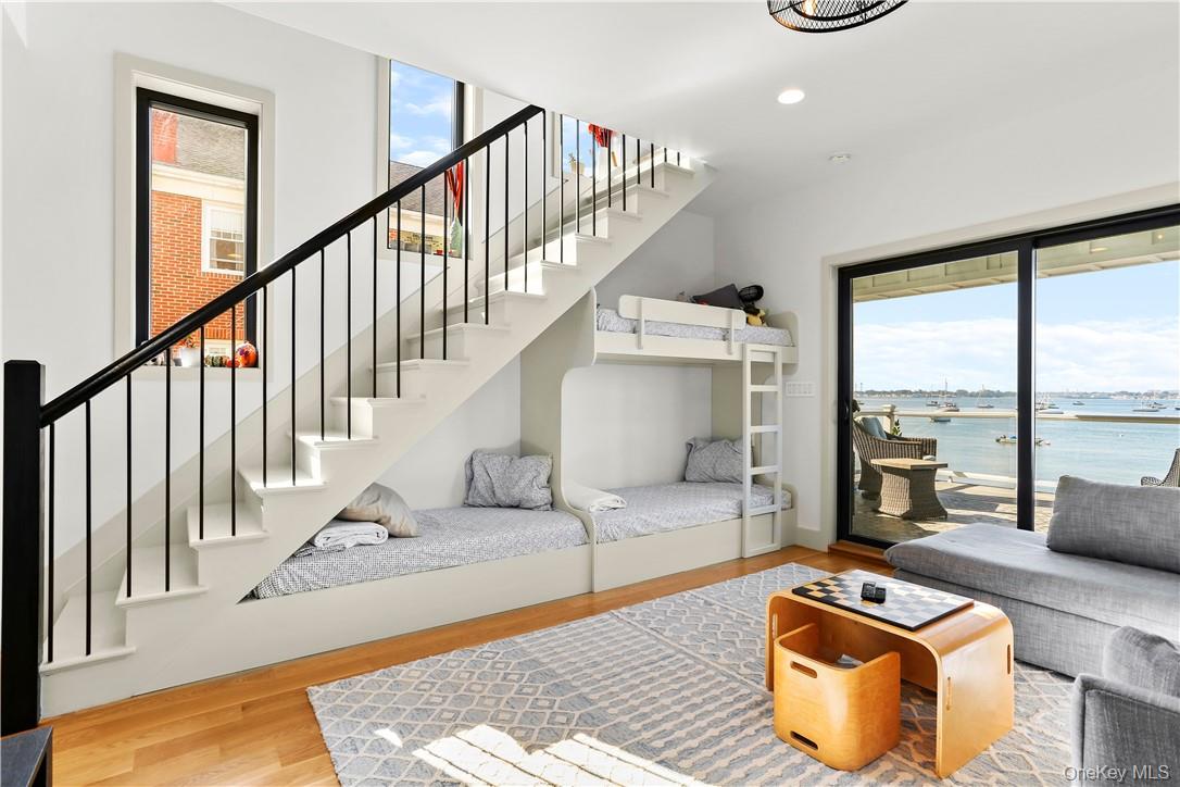 81 Rochelle Street Bronx, NY 10464 - Photo 15 of 30