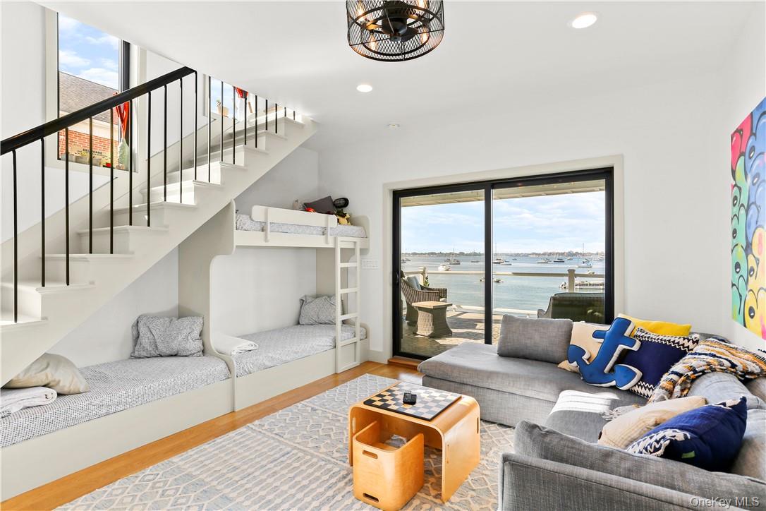 81 Rochelle Street Bronx, NY 10464 - Photo 18 of 30