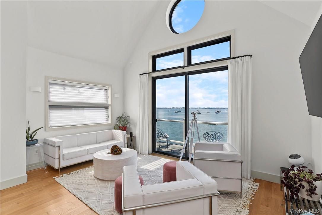 81 Rochelle Street Bronx, NY 10464 - Photo 7 of 30