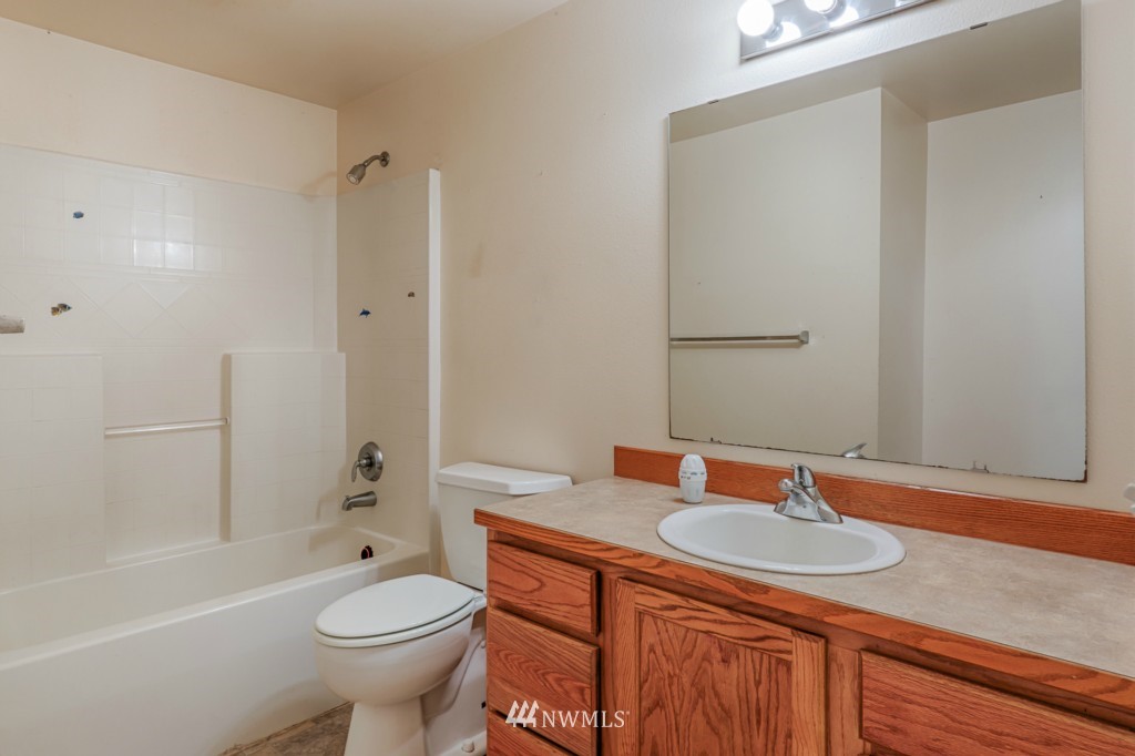 1391 South Toutle Road Toutle, WA 98649 - Photo 14 of 18