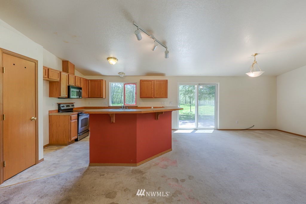 1391 South Toutle Road Toutle, WA 98649 - Photo 5 of 18